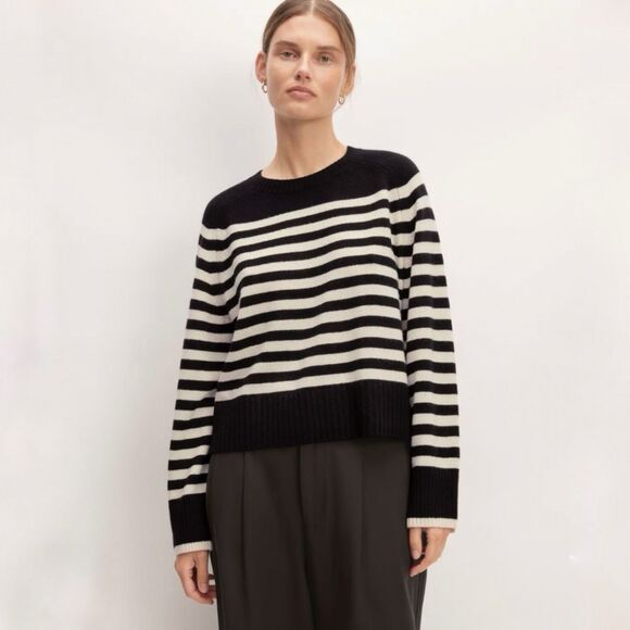 Everlane Navy and Cream Cashmere Cropped Striped Pullover Crewneck Sweater - Picture 1 of 6